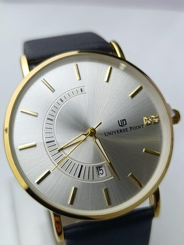 Elegant Universe Point Watch with Unique Ripple Dial