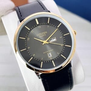 Sleek Citizen Quartz Men's Watch with Black Case & Grey Dial