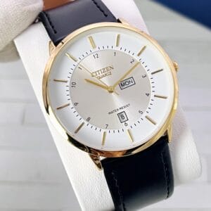 Sleek Citizen Quartz Men's Watch with Black Case & Grey Dial