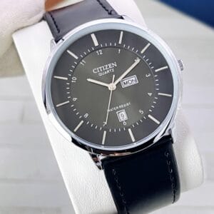 Sleek Citizen Quartz Men's Watch with Black Case & Grey Dial