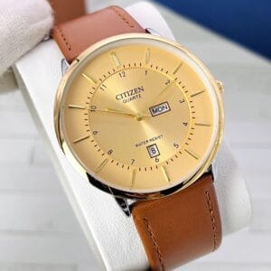 Sleek Citizen Quartz Men's Watch with Black Case & Grey Dial