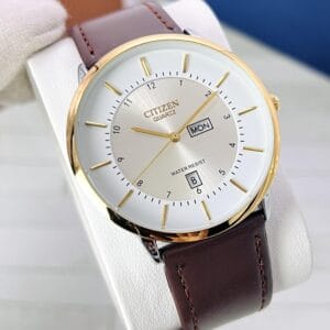 Sleek Citizen Quartz Men's Watch with Black Case & Grey Dial