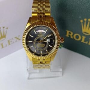 A Glimpse of Gold: The Rolex Date: