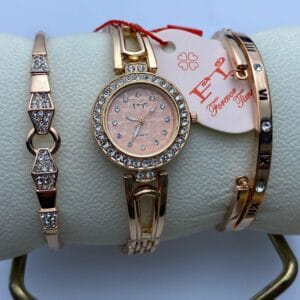 Stylish Women's Rose Gold Tone Quartz Watch & Double Bracelet Set - Many Colors!