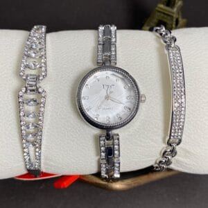 Stylish Women's Rose Gold Tone Quartz Watch & Double Bracelet Set - Many Colors!