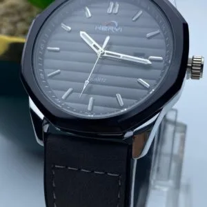 HERYI Men's Tonneau Case Watch with Dark Dial, Super Silicone Strap & Magnetic Lock