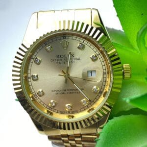 A Glimpse of Gold: The Rolex Date: