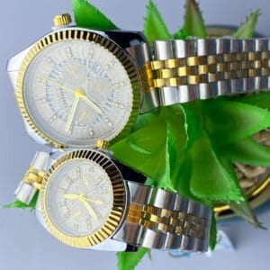 Perfect Pair: Elegant Two-Tone Couple Watches by MOMENT