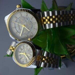 Perfect Pair: Elegant Two-Tone Couple Watches by MOMENT