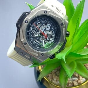Chromatic Statement: The Iridescent Hublot Timepiece