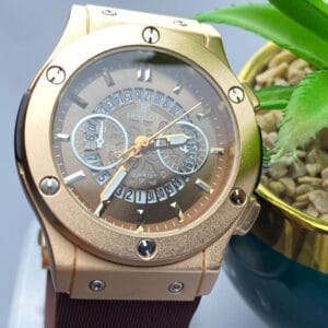 Bold Precision: The Striking HUB Quartz Watch