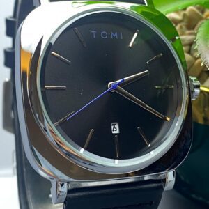 Tomi: Modern Minimalism for Your Wrist