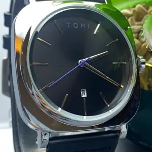 Tomi: Modern Minimalism for Your Wrist