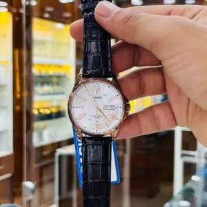 Timeless Style: Casio Gold & Black Analog Watch