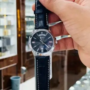 Timeless Style: Casio Gold & Black Analog Watch