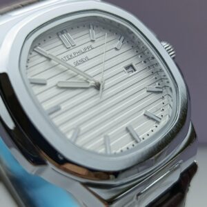 Patek Philippe  Quartz Watch with MasterLock Clasp – Premium Design