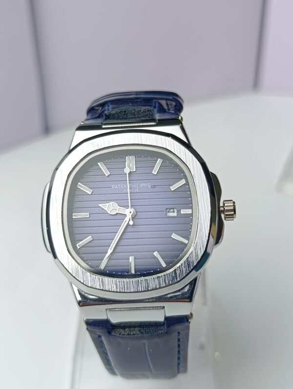 Patek Philippe Nautilus BLUE Dial Quartz Watch with MasterLock Clasp – Premium Design - Image 6