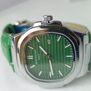 Patek Philippe Nautilus Green Dial Quartz Watch with MasterLock Clasp – Premium Design