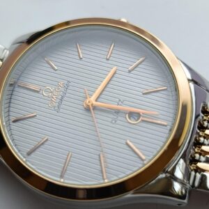 Omega Seamaster Quartz: Classic Styling with Everyday Precision