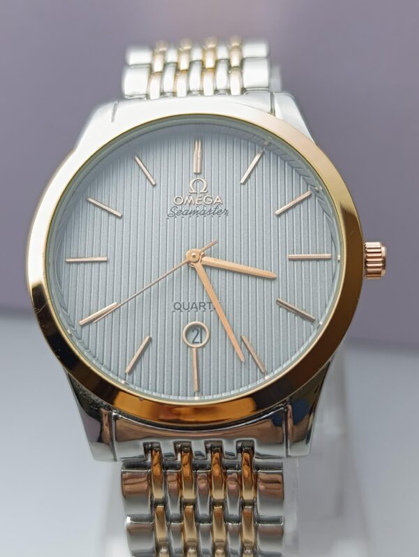 Omega Seamaster Quartz: Classic Styling with Everyday Precision - Image 3