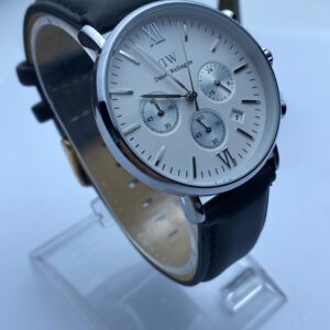 🌟 Daniel Wellington – Classic Redefined 🌟