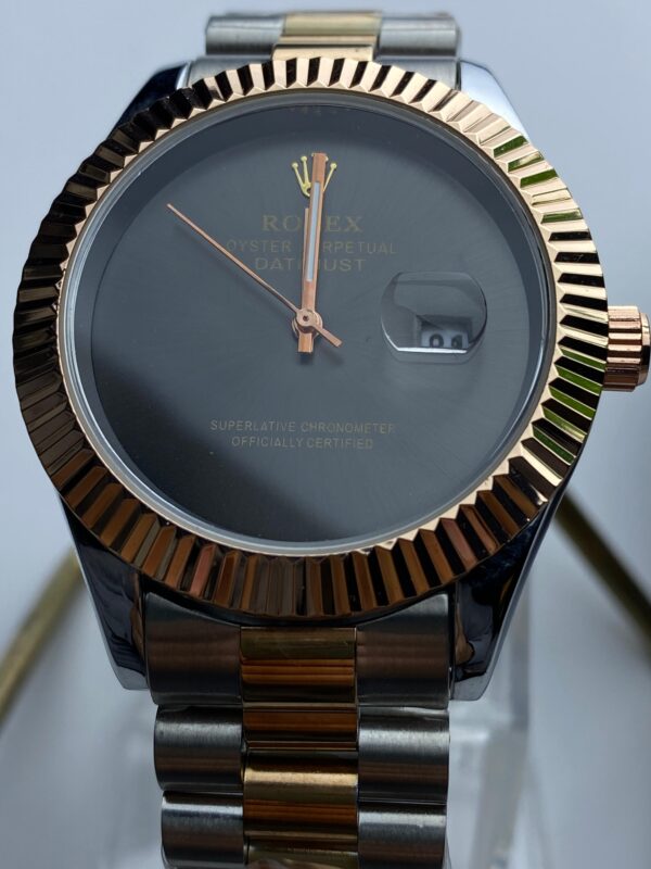 Two-Tone Rolex Datejust with Fluted Rose Gold Bezel & Black Dial - Image 3