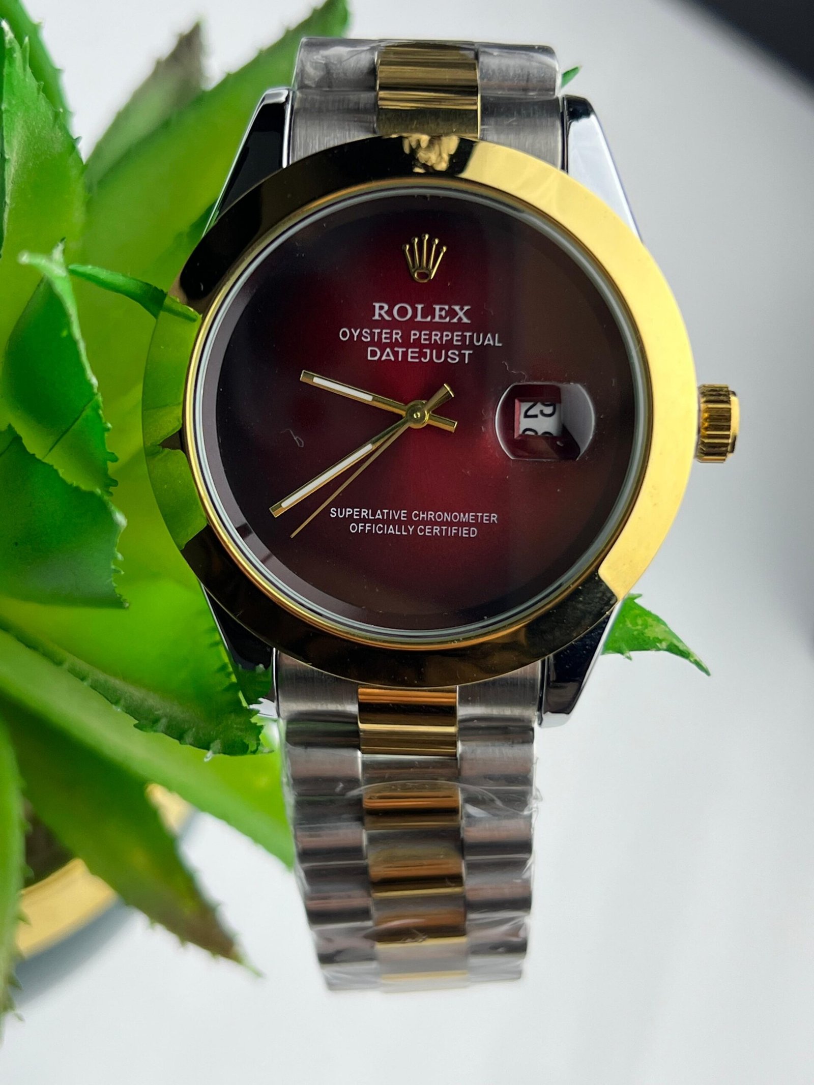 Two-Tone Rolex Datejust with Fluted Rose Gold Bezel & Black Dial - Image 12
