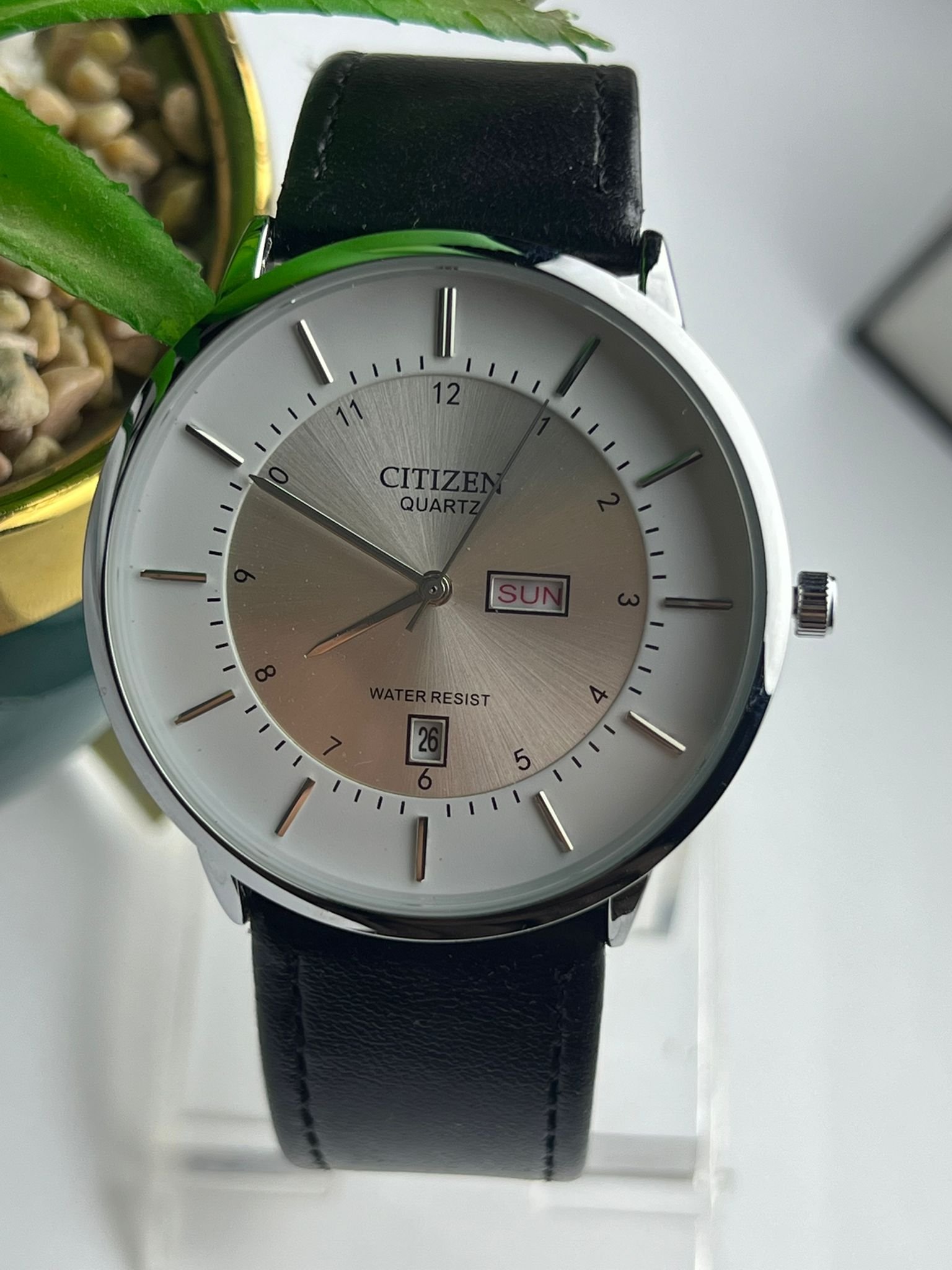 Sleek Citizen Quartz Men's Watch with Black Case & Grey Dial - Image 13