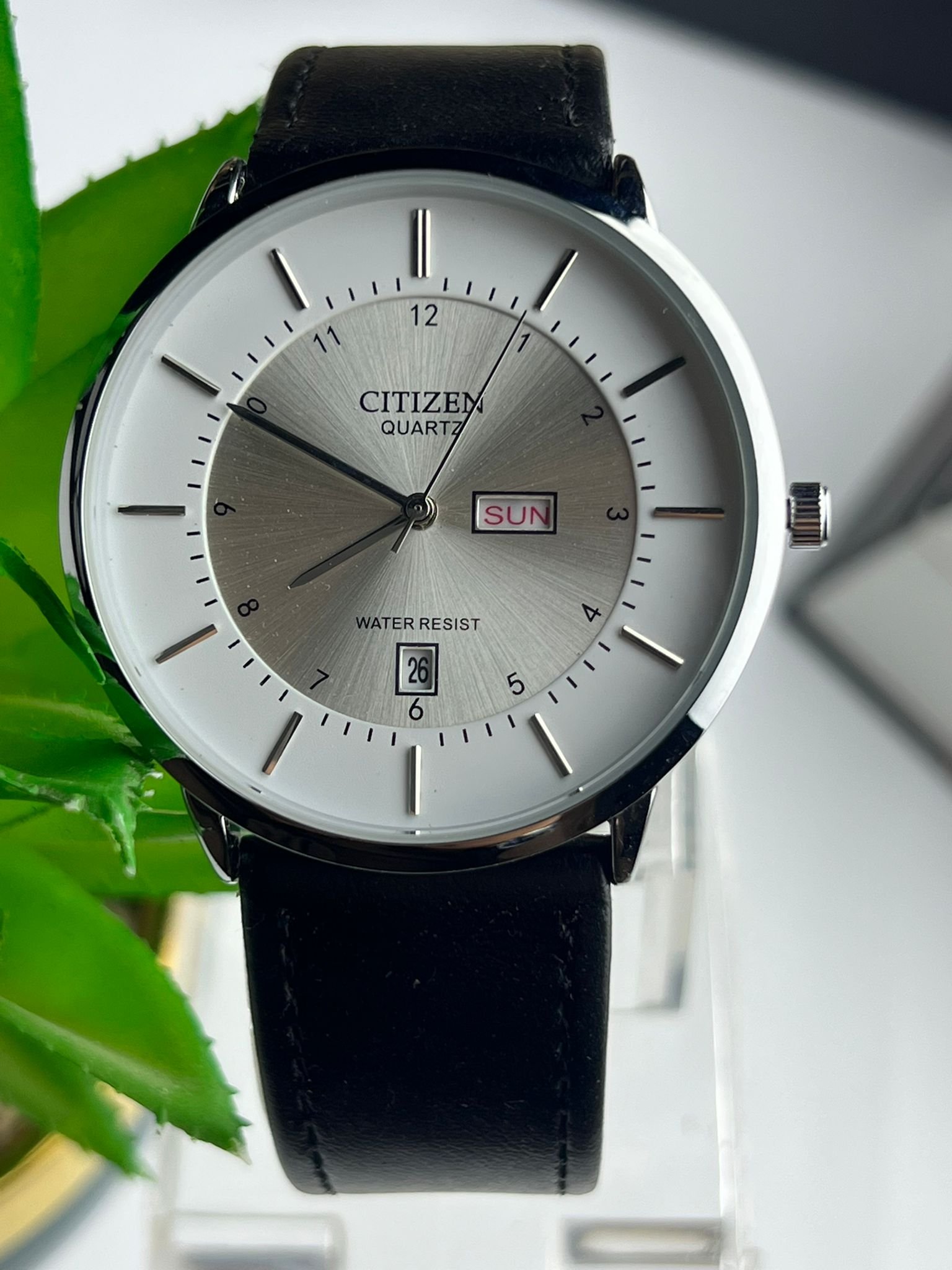 Sleek Citizen Quartz Men's Watch with Black Case & Grey Dial - Image 14