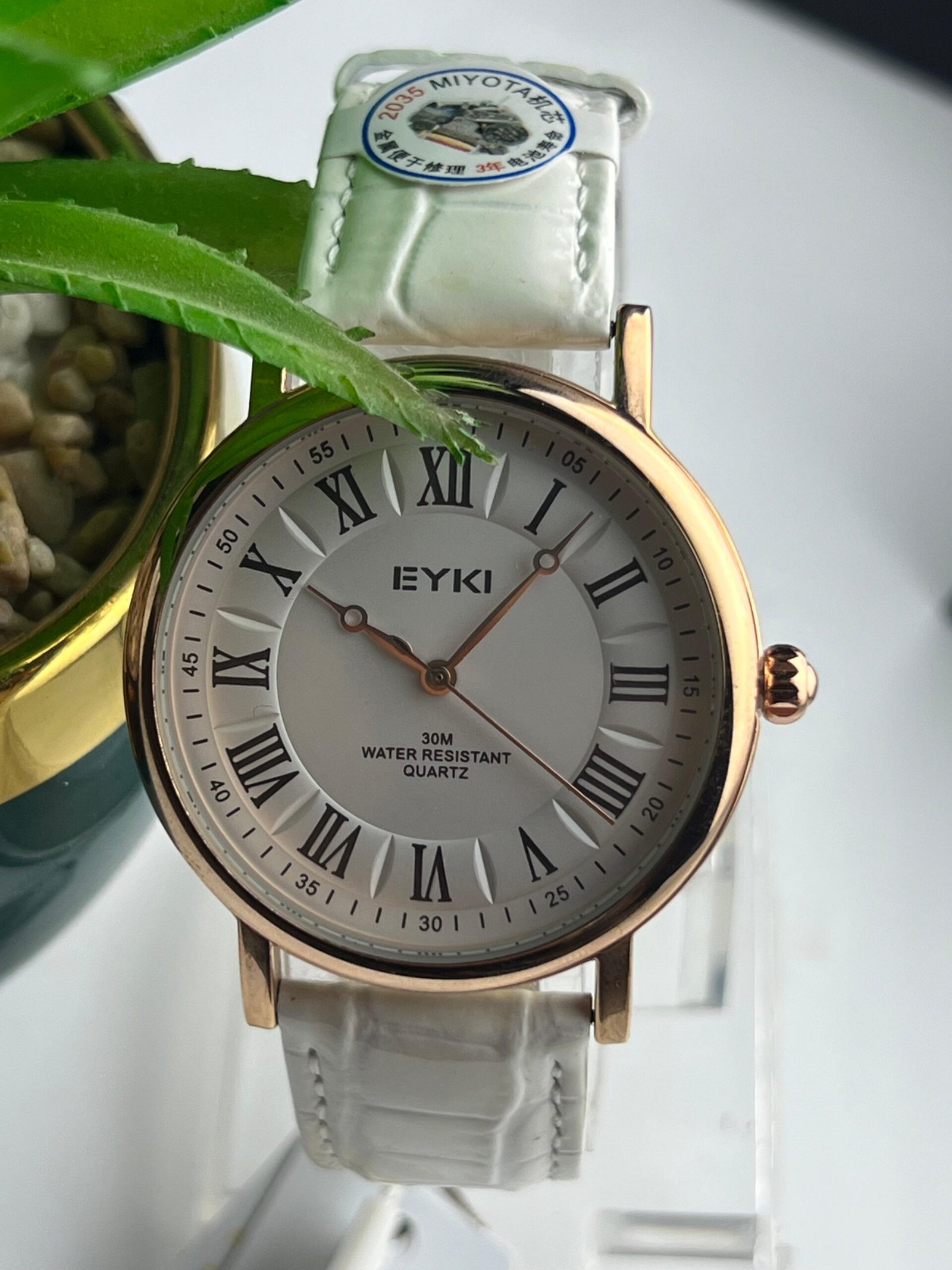 Elegant EYKI Quartz Timepiece - White Dial & Rose Gold Tone Accents - Image 2